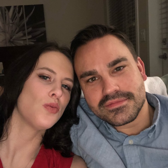 Meet your Posher, Sarah - Picture 1 of 1